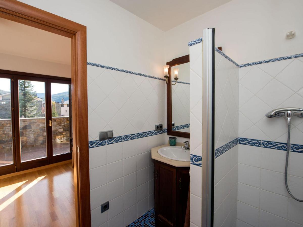לה סאו דה אורג'ל Holiday Home Can Oscar By Interhome מראה חיצוני תמונה