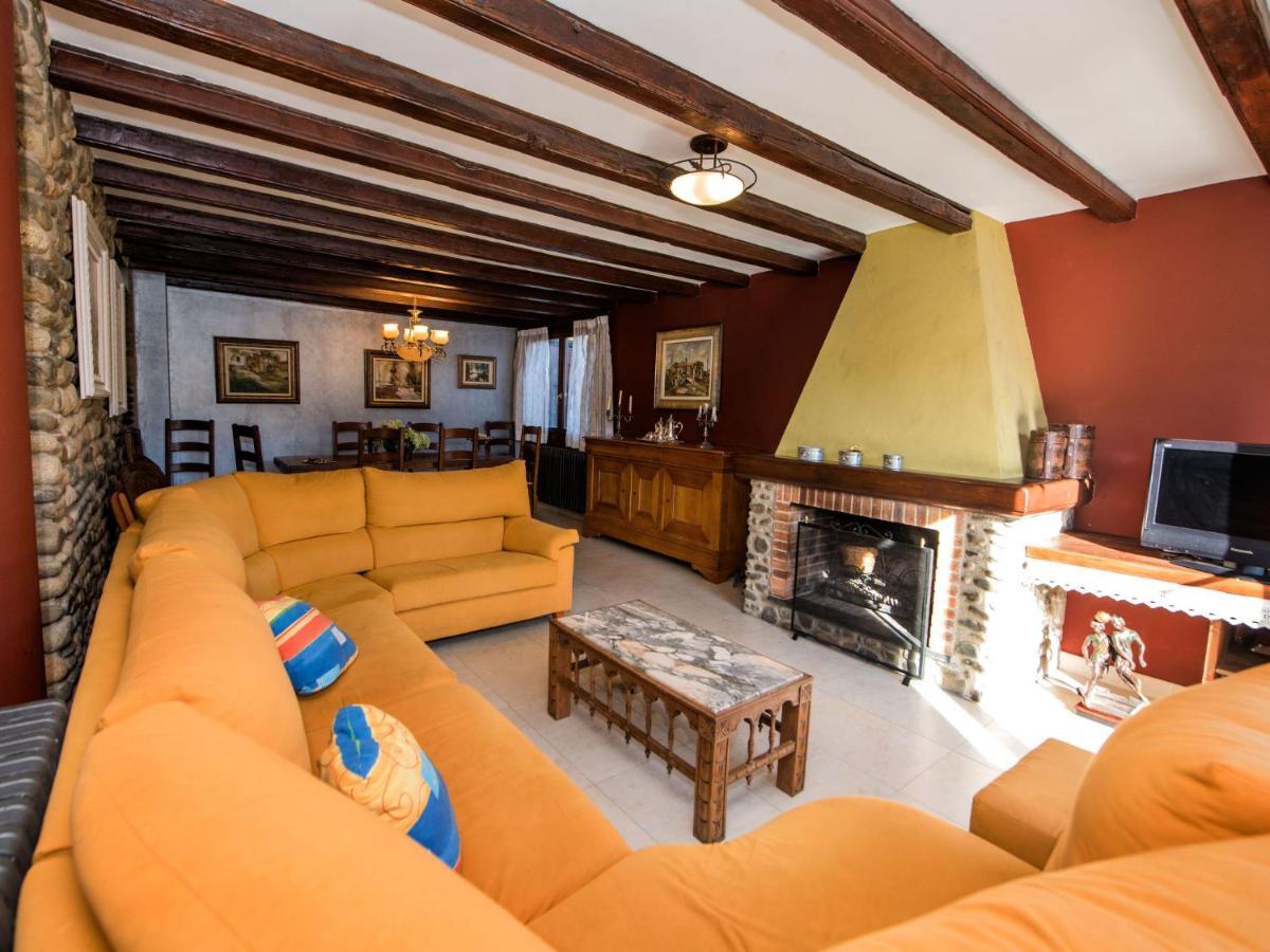 לה סאו דה אורג'ל Holiday Home Can Oscar By Interhome מראה חיצוני תמונה